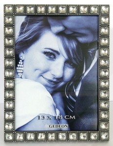 Ramka metalowa dekoracyjna 13x18cm RM1957S