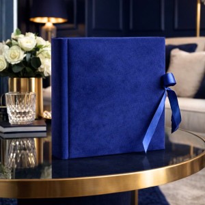 Album tradycyjny szyty 29x32/100 DBCL50 VELVET INDIGO(B)